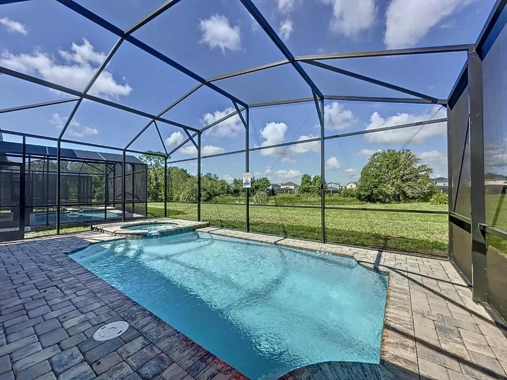 Luxury 6 Bed With Pool In Solara Villa