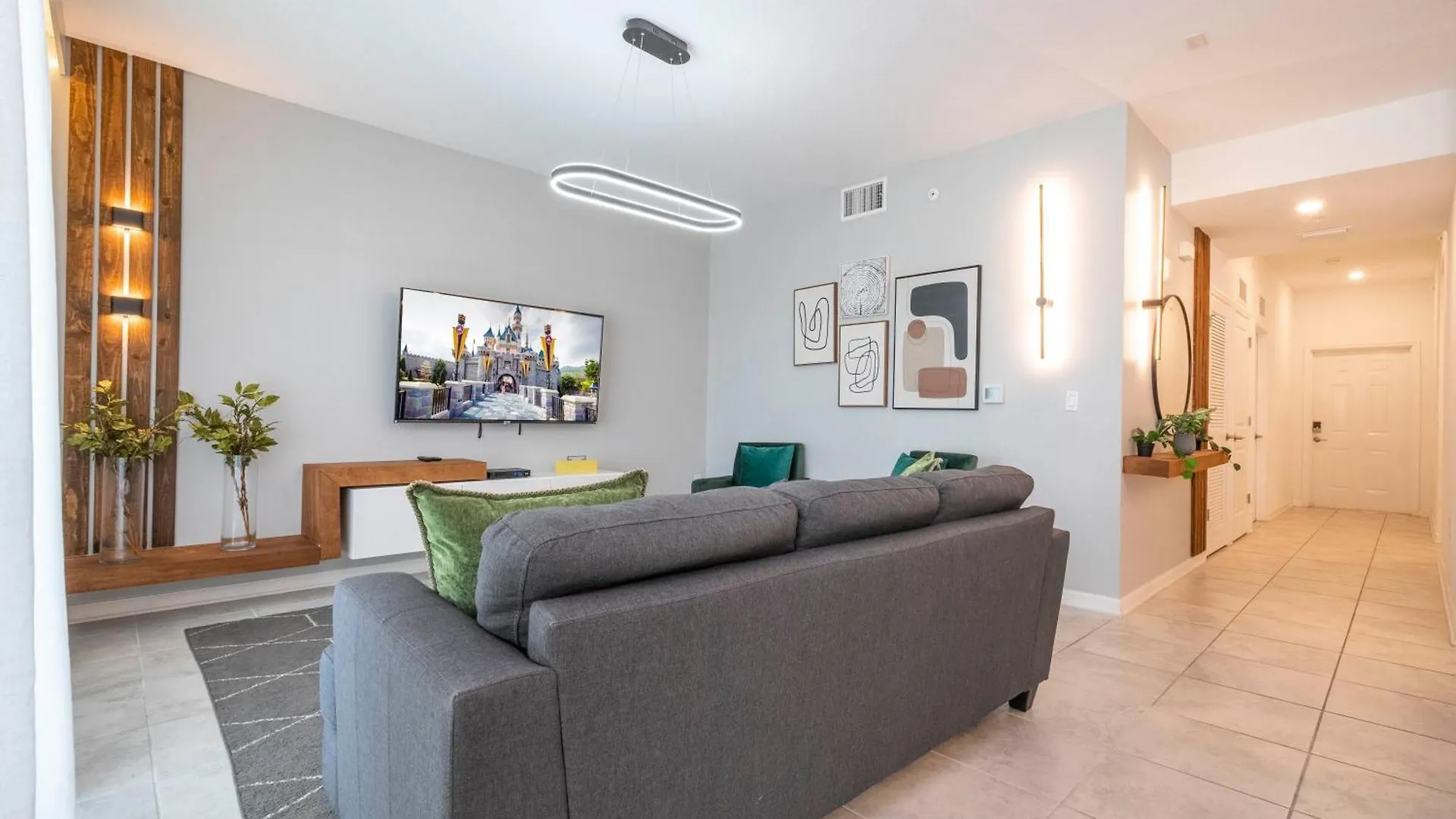 Stylish 2-br Sleeps 7 Near Magic Kissimmee