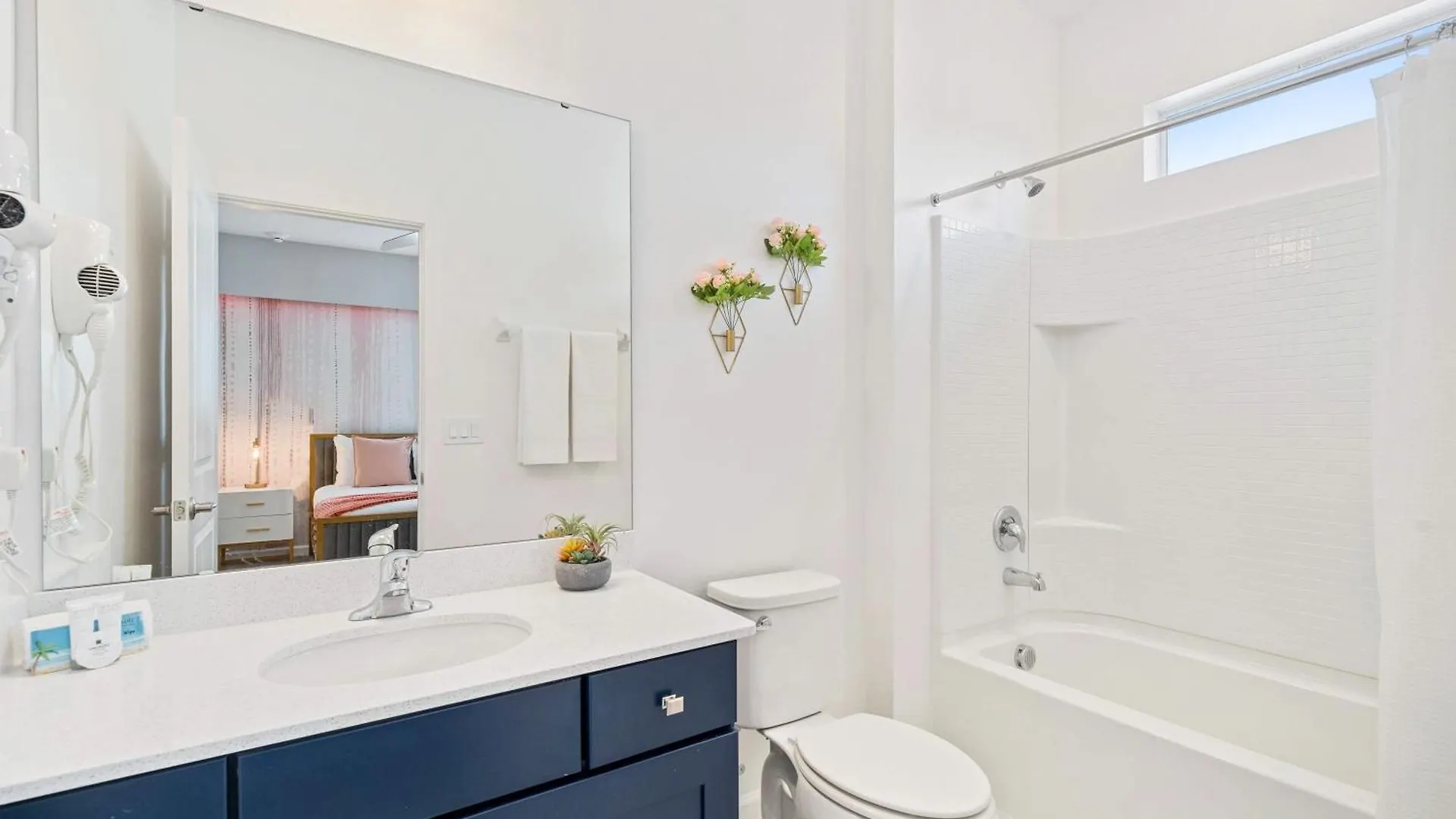 Casa vacanze Luxury Family With Private Pool Hot Tub Cinema & Games *
