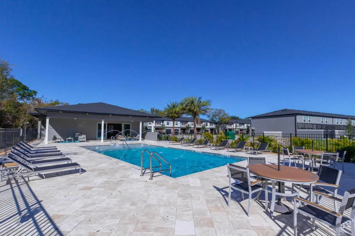 Dluxx Townhouse With Splash Pool At Le Reve 1144 *