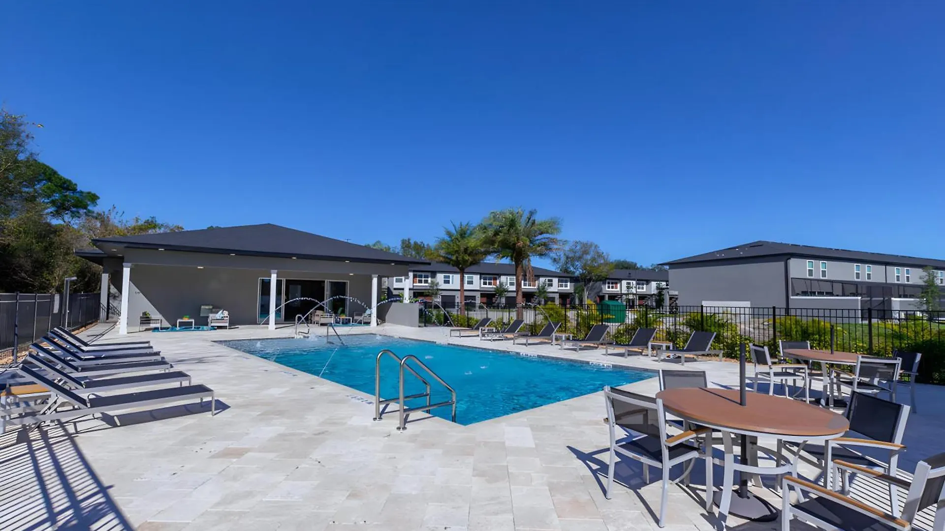 Dluxx Townhouse With Splash Pool At Le Reve 1144 펜션 키시미