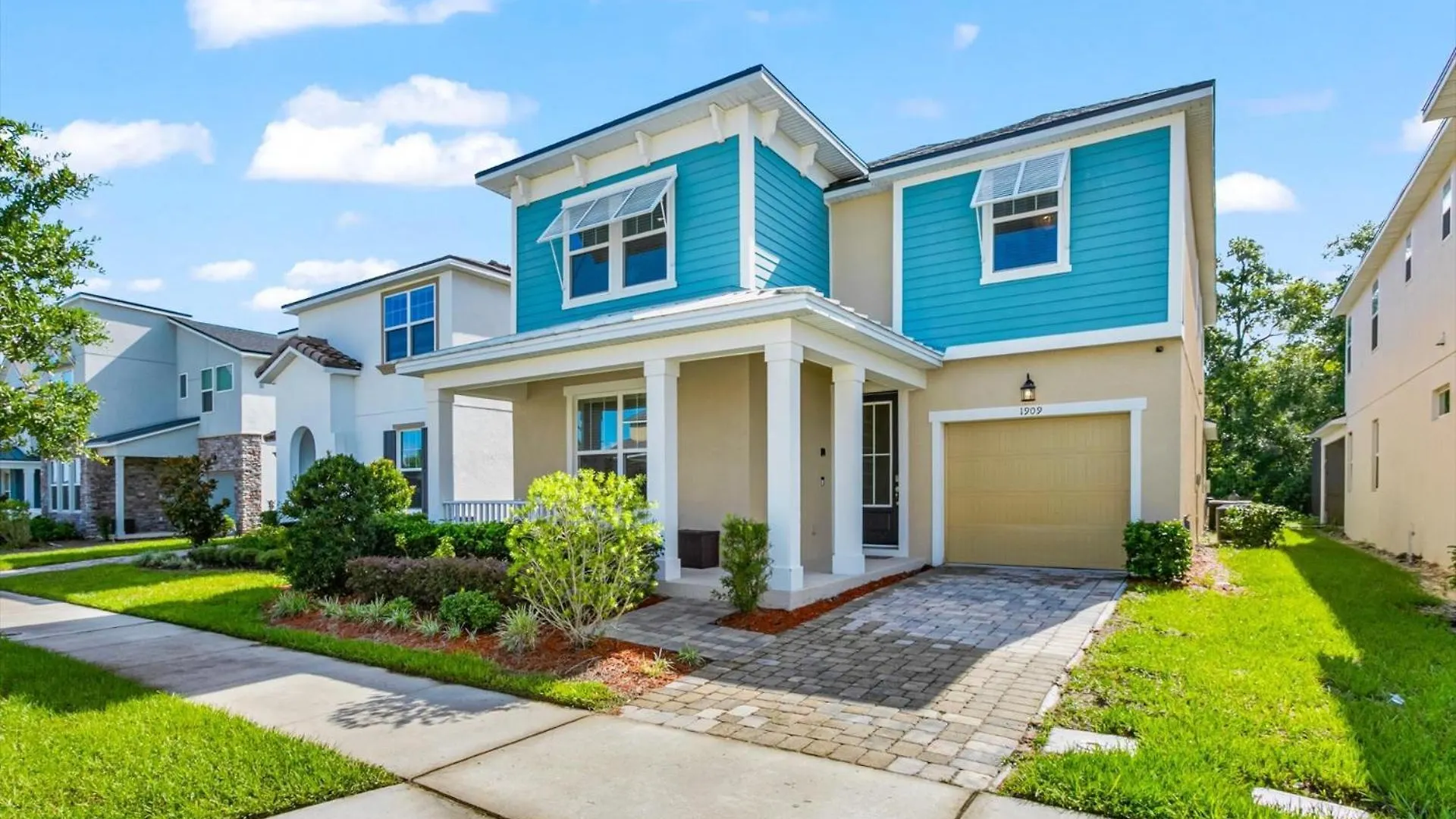 1909 Tropical Palms * Kissimmee