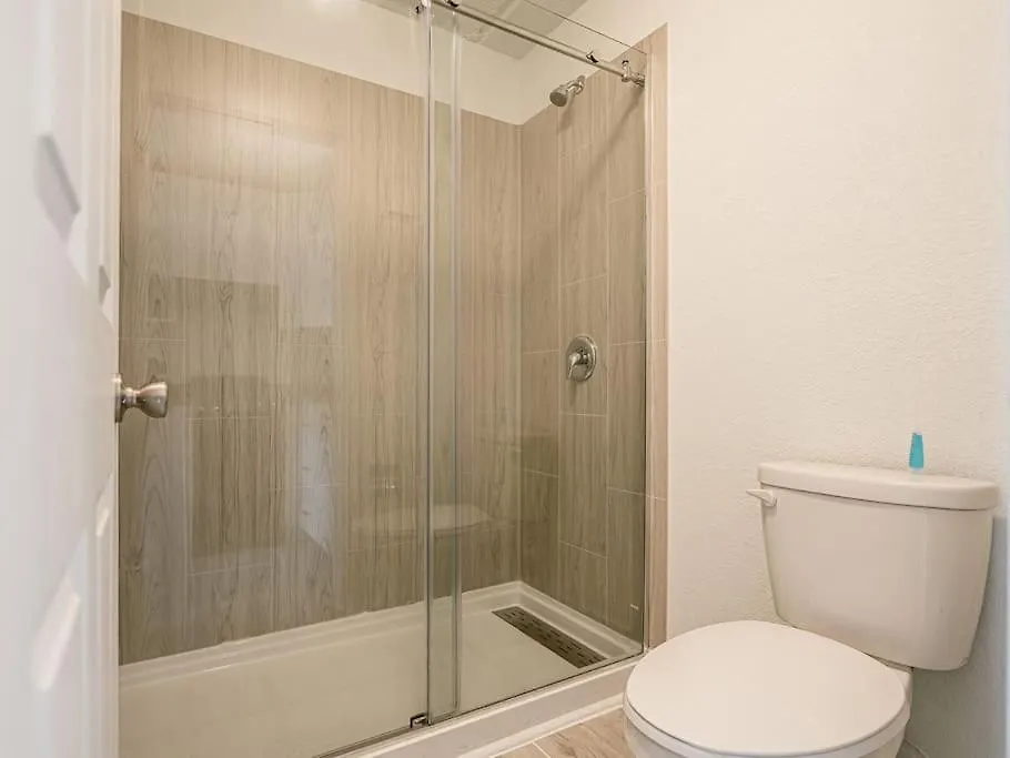 Apartment Orlando Comfy 1br With Pool View 5 Minutes To *