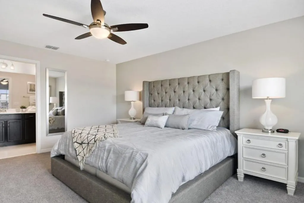 Be Our Guest At 1600cpc Townhouse *