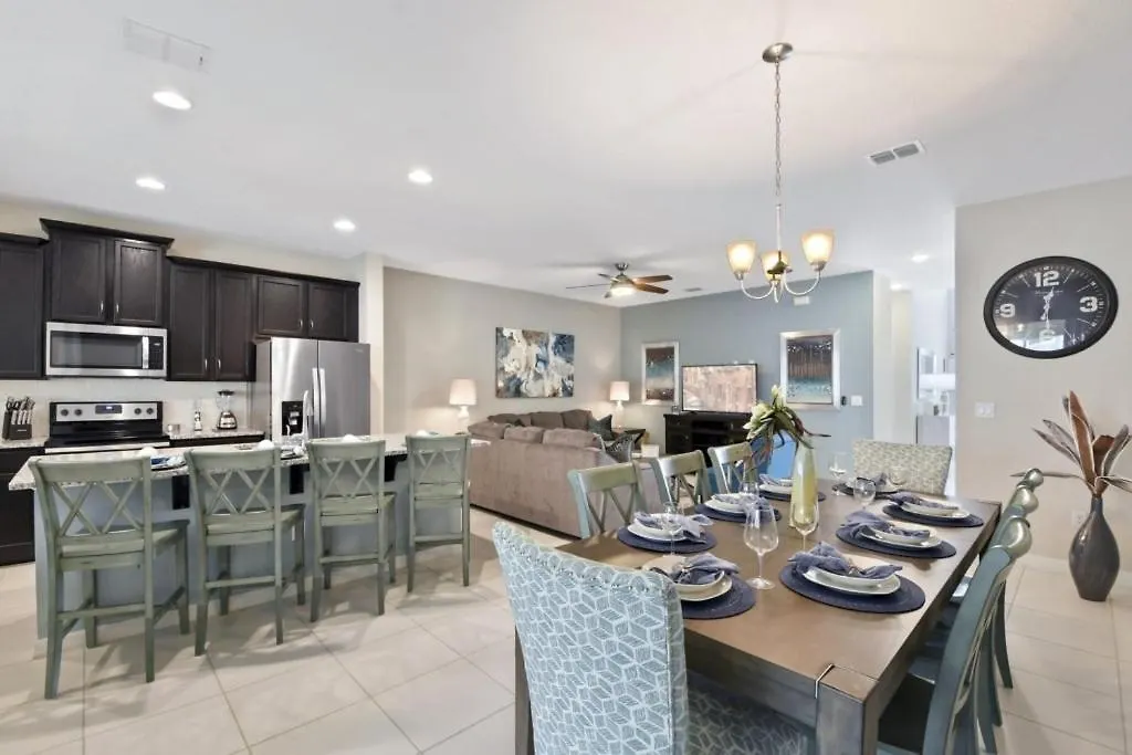 Be Our Guest At 1600cpc Townhouse *