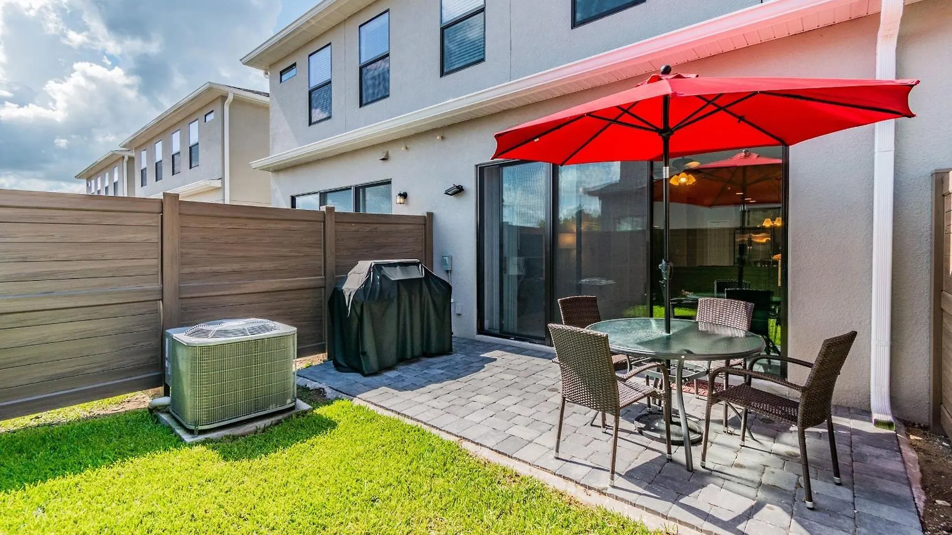 Villa 4795 - 3q/2.5b *otima Localizacao* Kissimmee