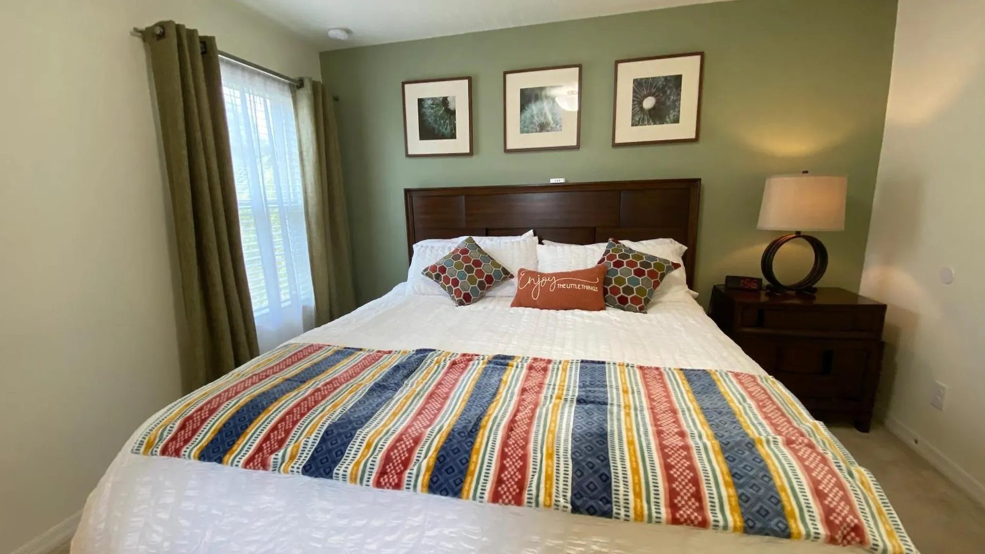 Elegant 4 Bedroom Getaway, Pvt Heated Pool, Spa, Game Room, Secure Gated Community-club House, Perfect Dream Vacation! *