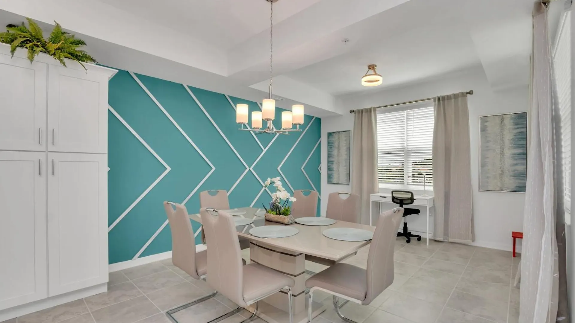 Stylish 2-bed With Amenities/patio Kissimmee