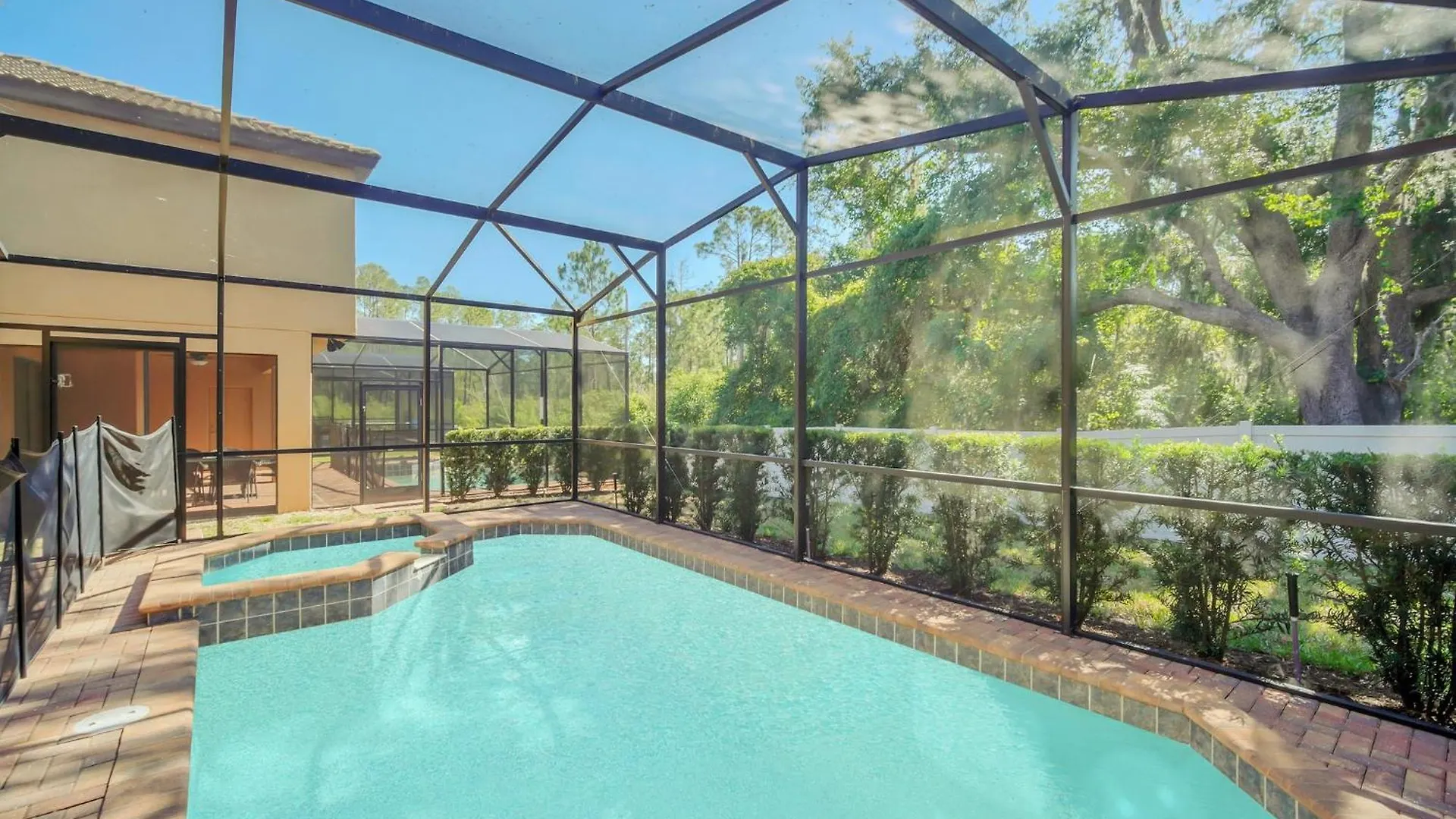 5-bd, Pool, Hot Tub, & More! Tatil Evi Kissimmee