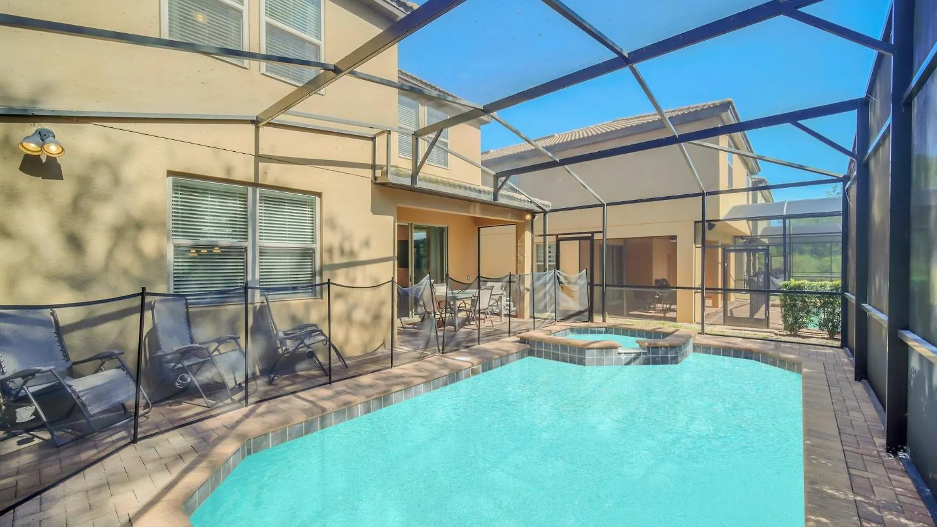 5-bd, Pool, Hot Tub, & More! Tatil Evi Kissimmee