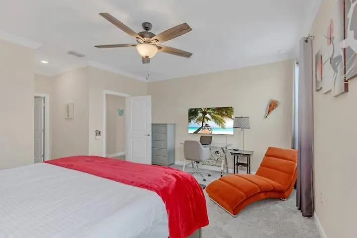 Family Friendly 6bd - Themed - Pool &