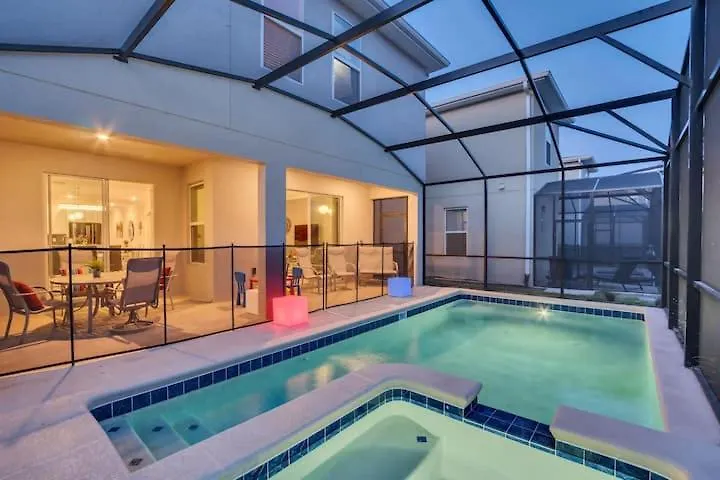 Family Friendly 6bd - Themed - Pool & Holiday home *