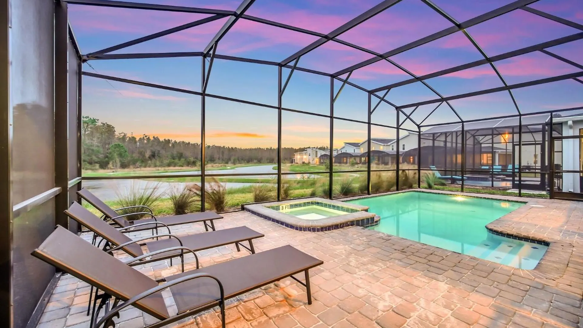 Pirates Of The Caribbean Themed 7 Bed & Pool *