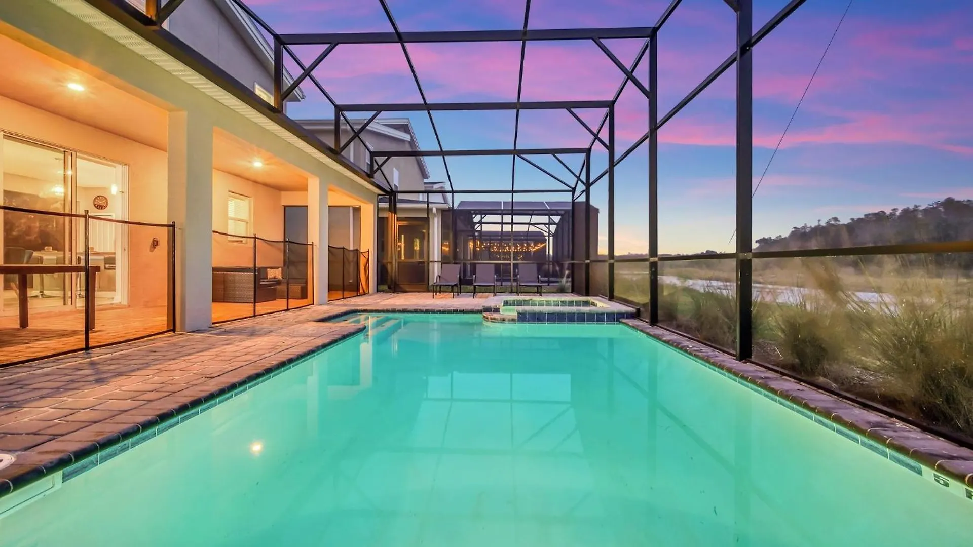 Holiday home Pirates Of The Caribbean Themed 7 Bed & Pool