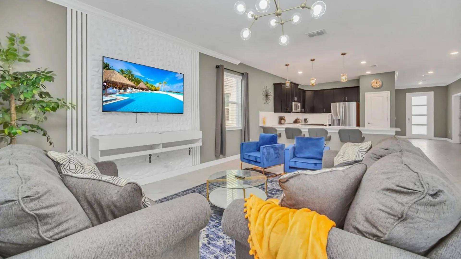 Themed 9bed/5bath With Free Amenities Semesterbostad
