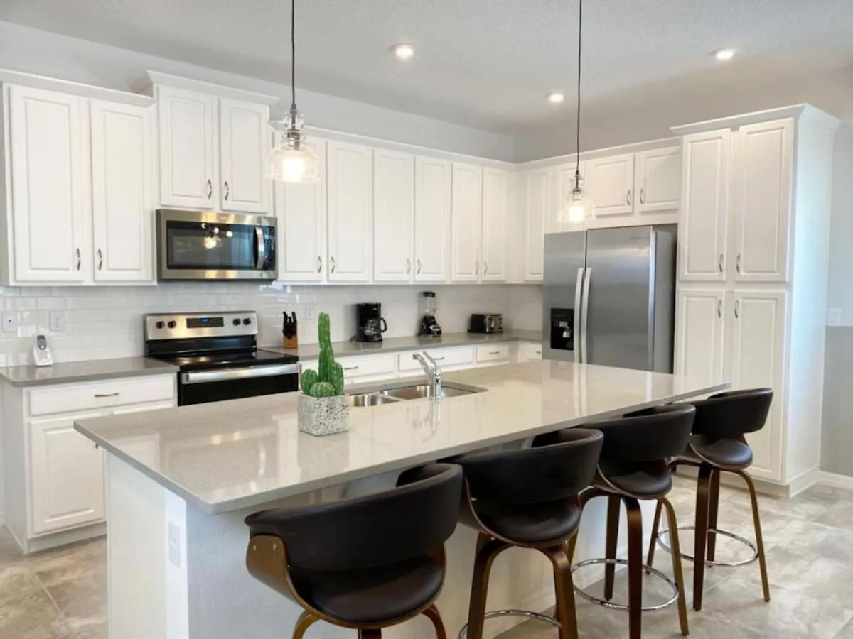 Stunning 5bd Themed With Pool And Bbq Near Holiday home Kissimmee