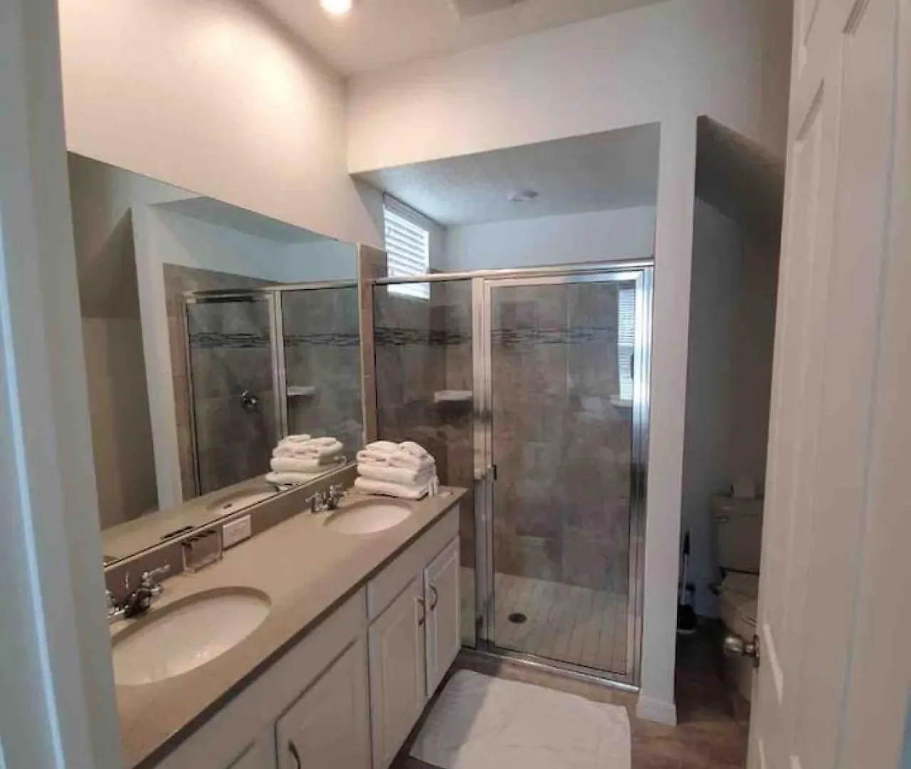 Holiday home Stunning 5bd Themed With Pool And Bbq Near Kissimmee