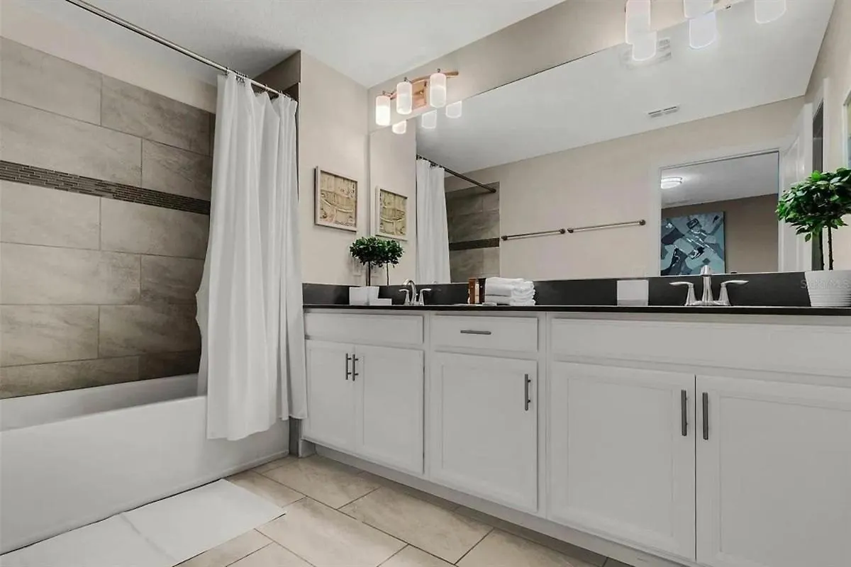 4838 - 5q/4b Storey * C/ Piscina * וילה *