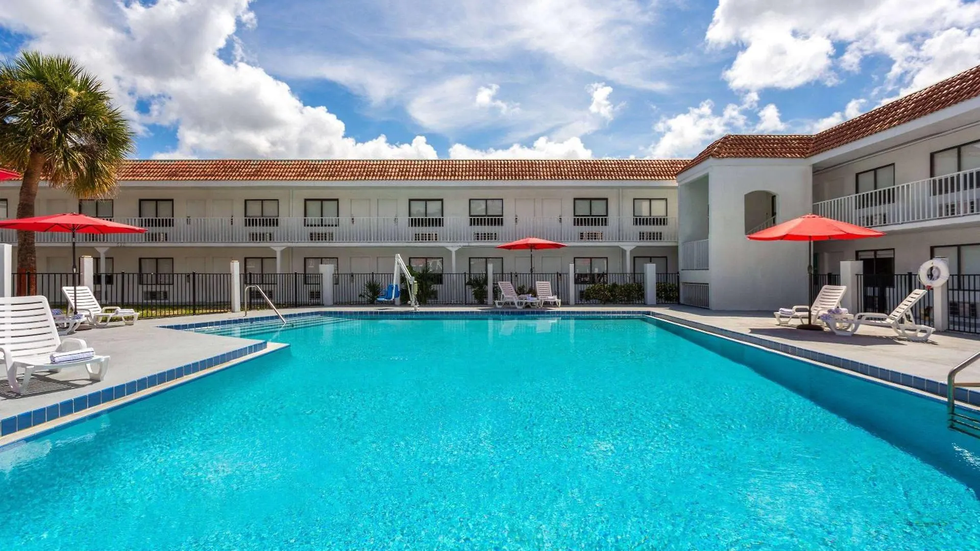 Developer Express Fundamental, A Travelodge By Wyndham 3*