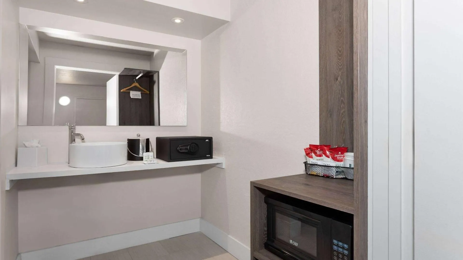 Hotell Developer Express Fundamental, A Travelodge By Wyndham 3*
