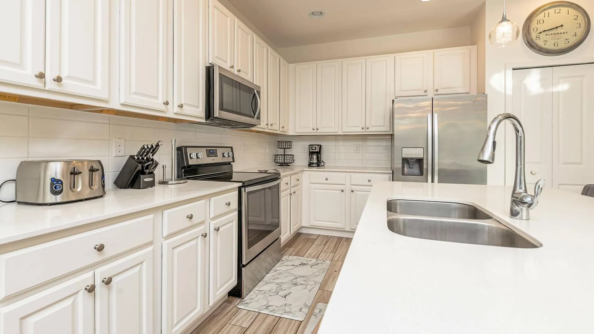 펜션 Fantastic 5 Bd Pool Near Perks 2678