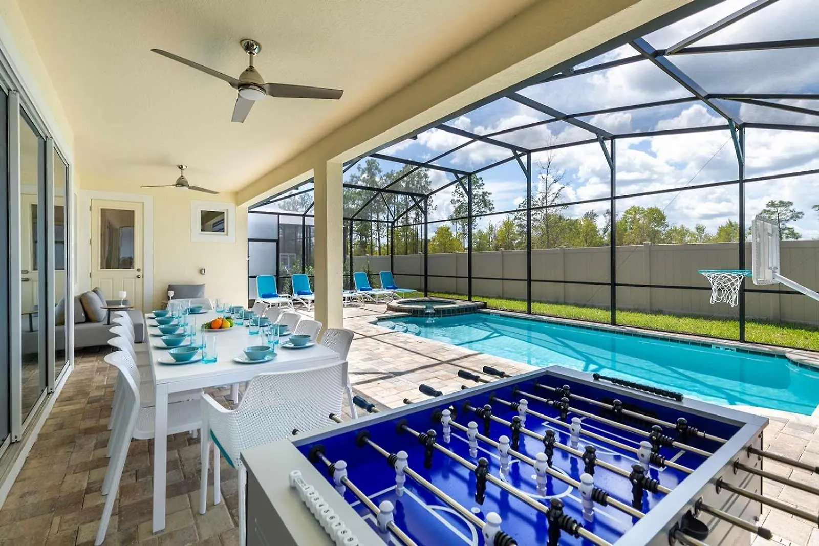 With Fashionista Br, Theater, Arcade & Pool Villa Kissimmee