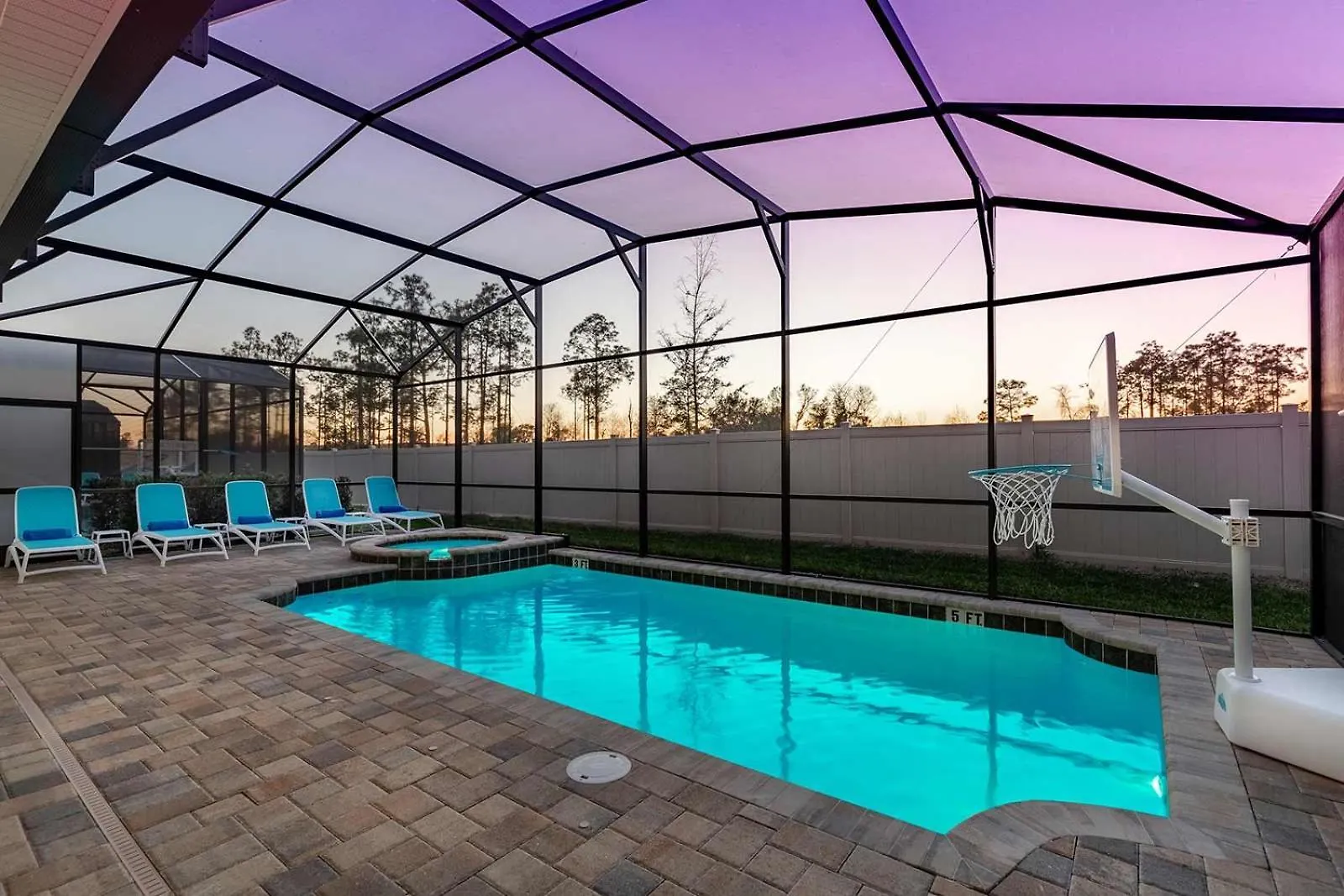 Villa With Fashionista Br, Theater, Arcade & Pool