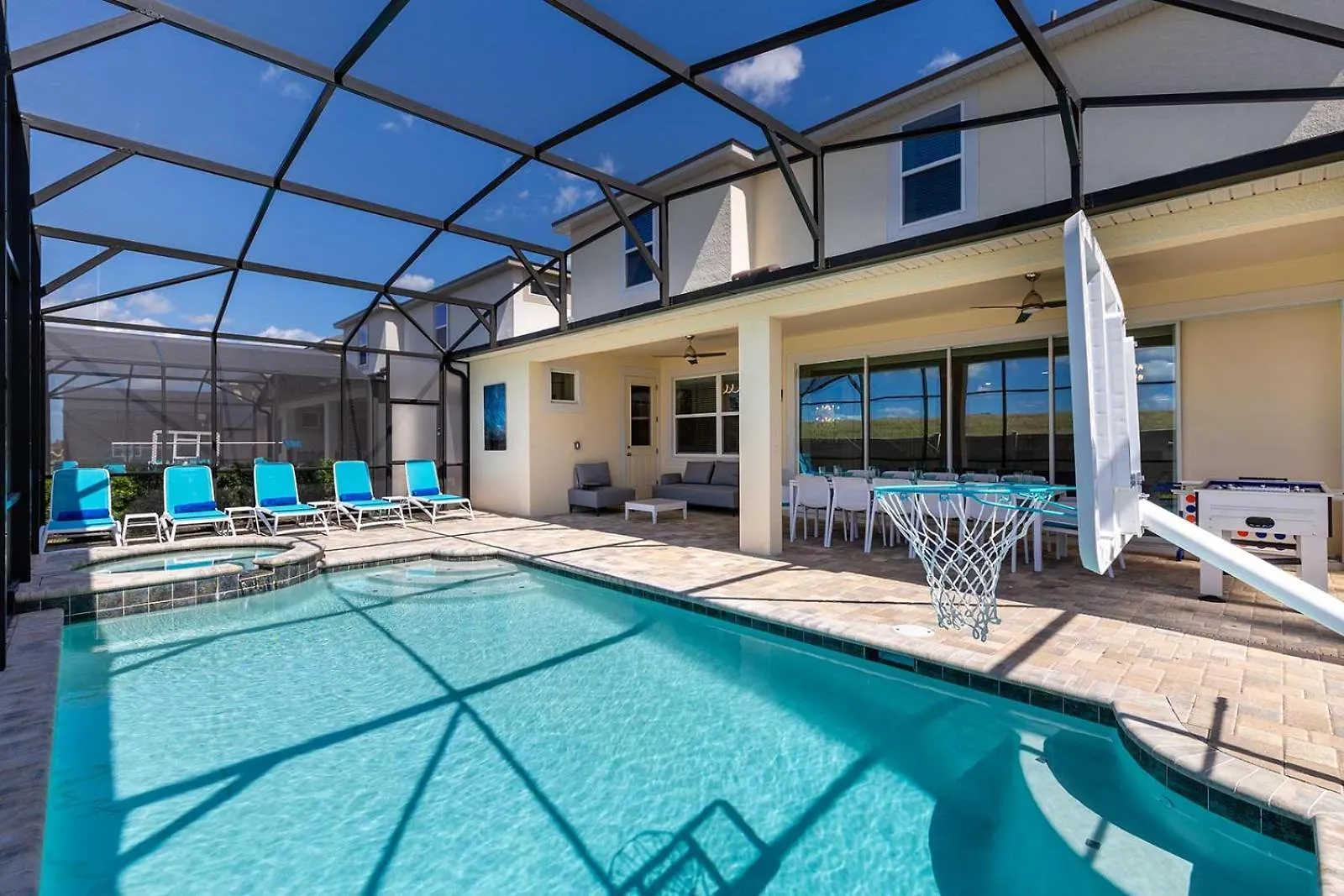Mega Near With Gamer Br, Theater, Pool Kissimmee