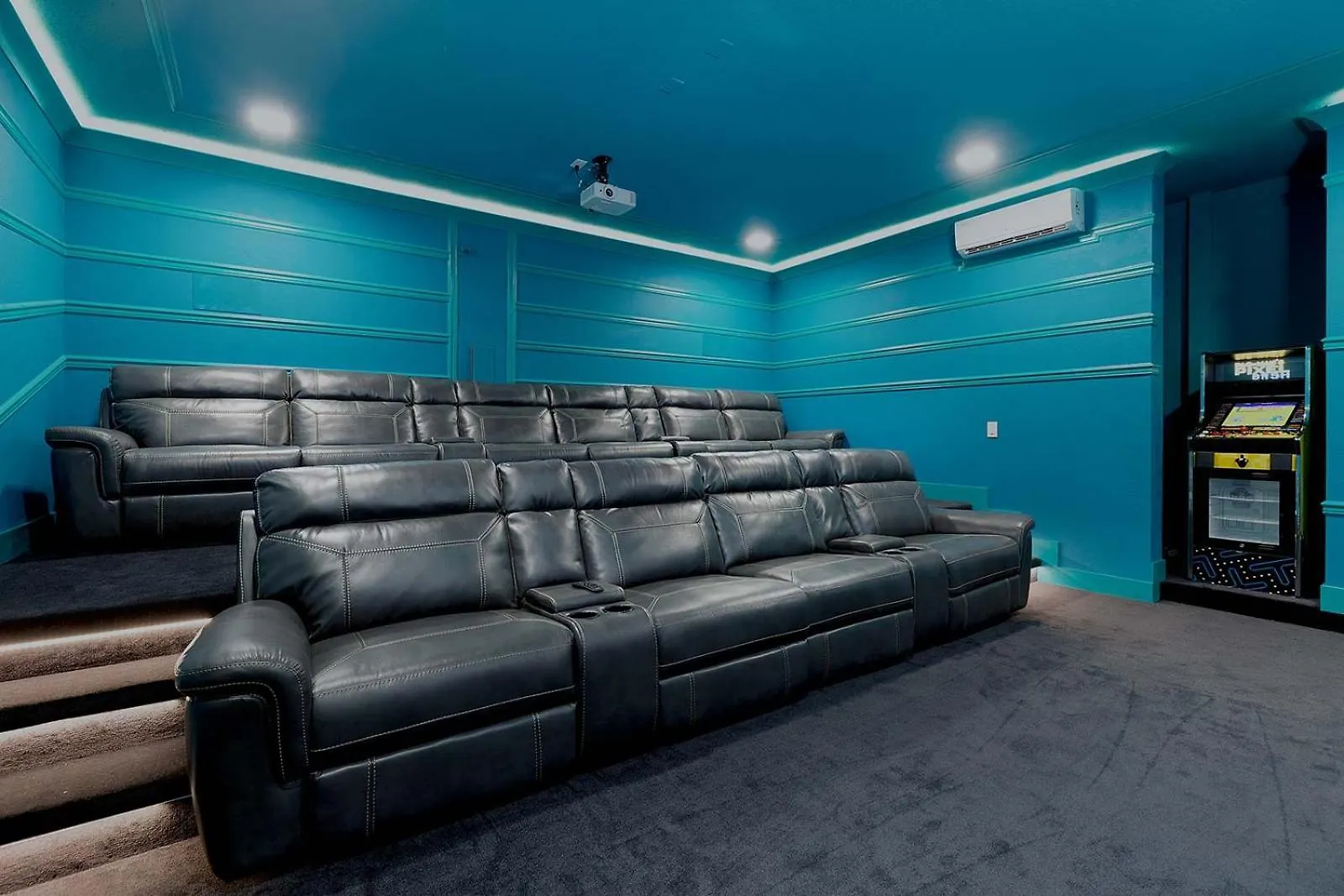 Villa Mega Near With Gamer Br, Theater, Pool Kissimmee