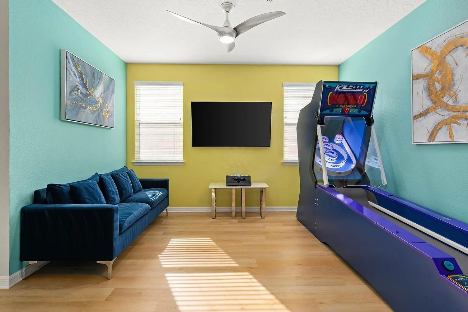 Mega Near With Gamer Br, Theater, Pool Kissimmee