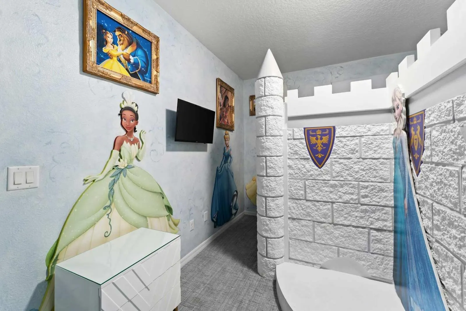 Fab Near With Gamer Br, Theater & Arcade Kissimmee