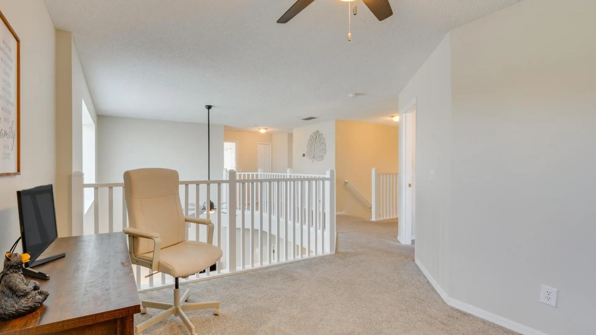 Emerald Island Retreat With Pool About 5 Mi To Disney! Semesterbostad