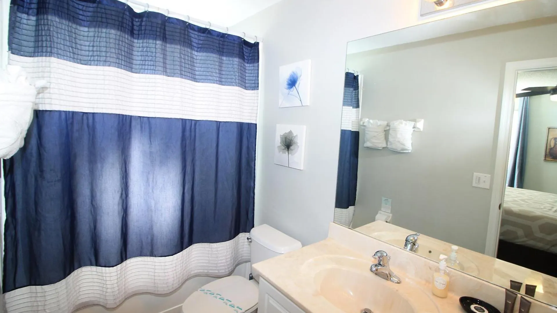 בית נופש Emerald Island Escape- Pool And