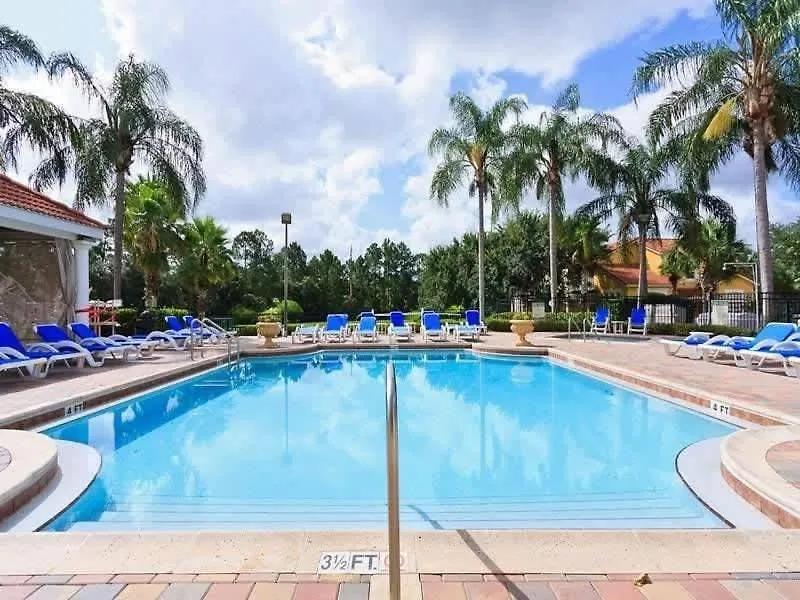 Townhome Perfectly Located Near Clubhouse * キシミー