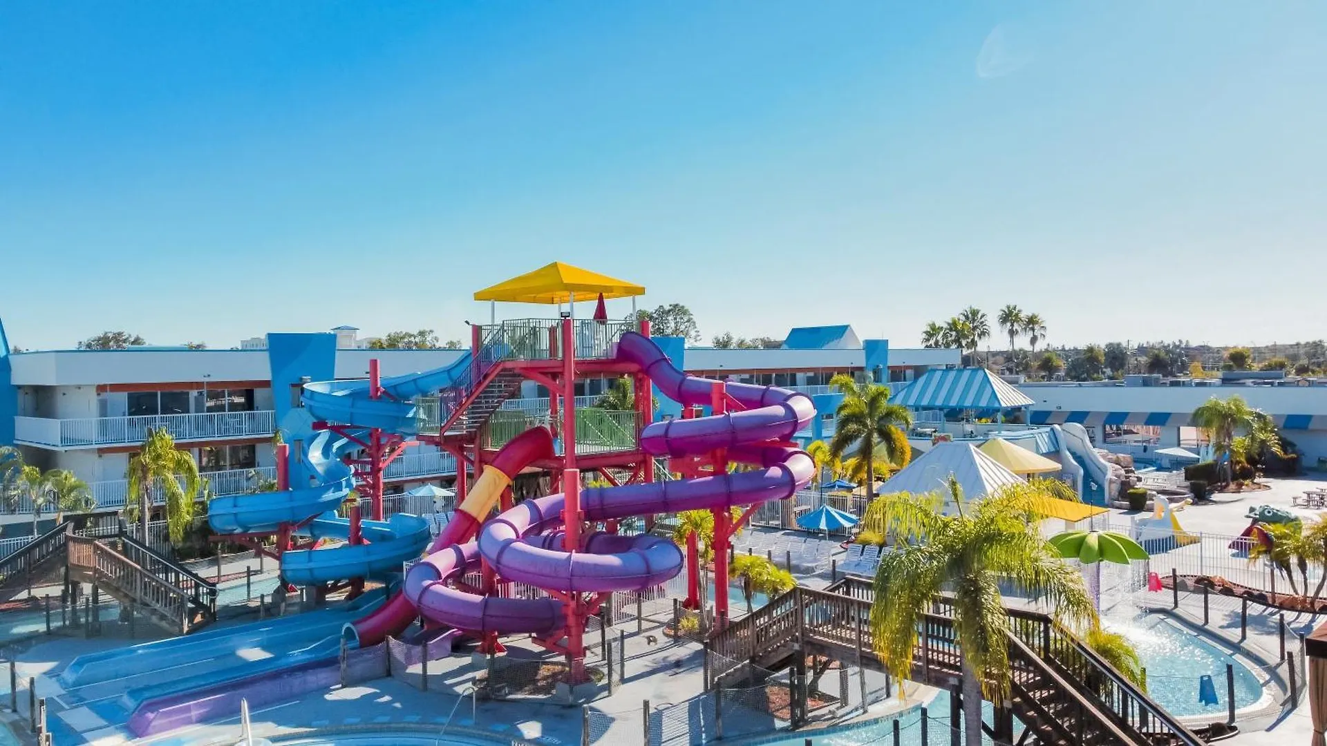 Hotel Ramada By Wyndham Flamingo Water Park Kissimmee