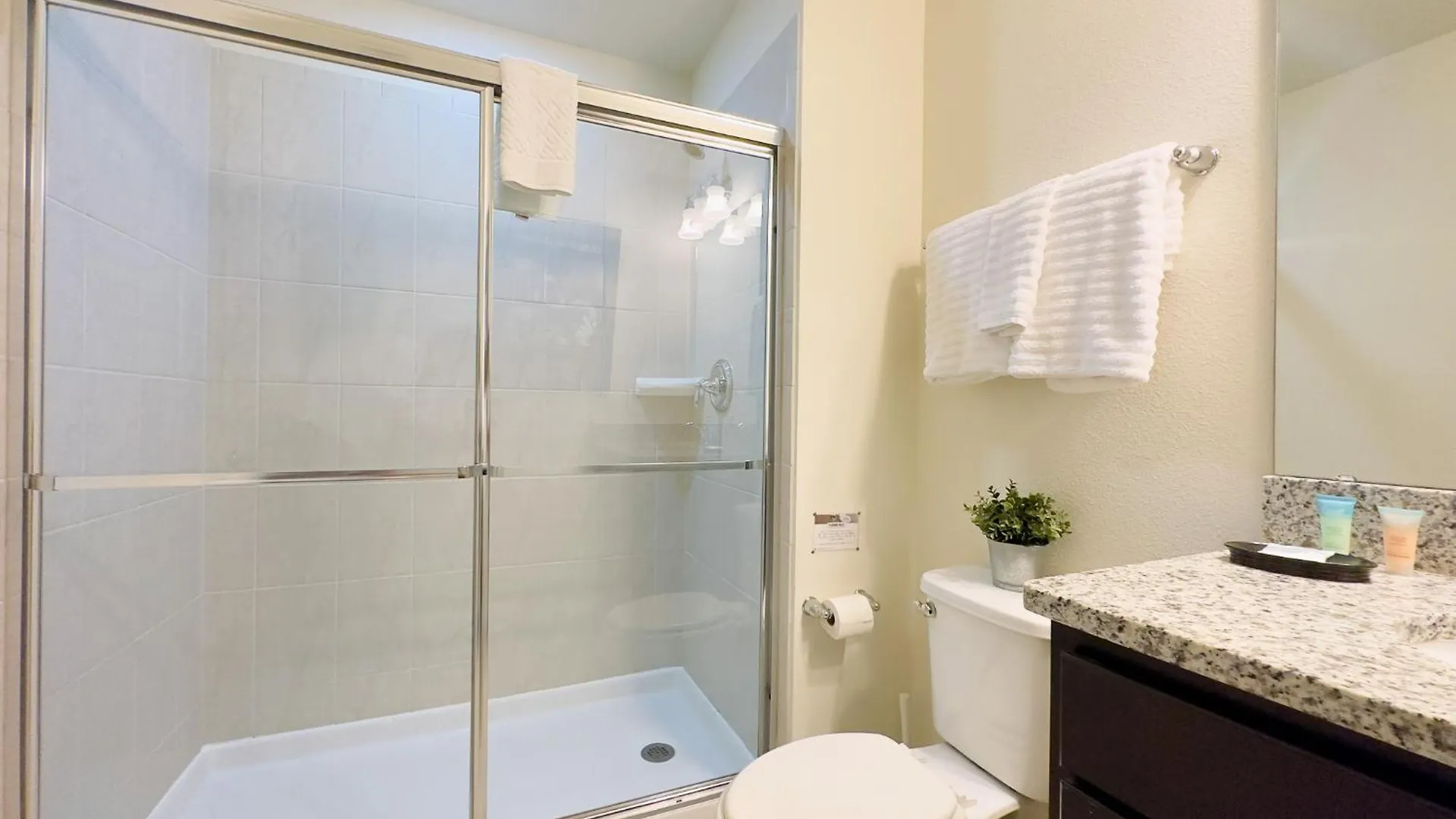 Near Themed Luxury 5bd Private Pool