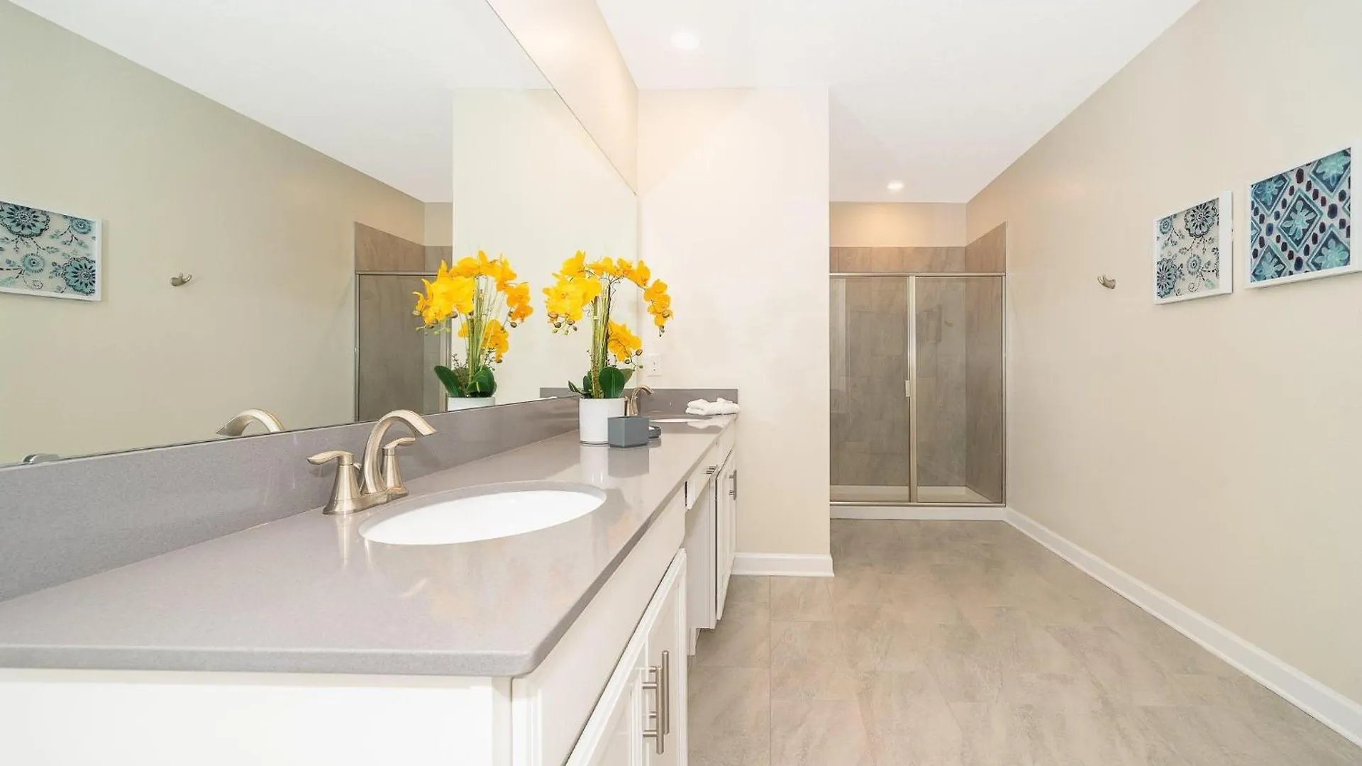 2764sg 5 Bed/5 Ba *