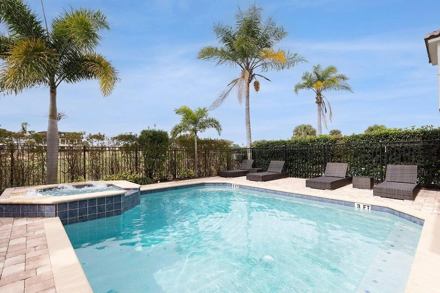 Bright 5 Bdrm With Game Theater At Reunion * Kissimmee