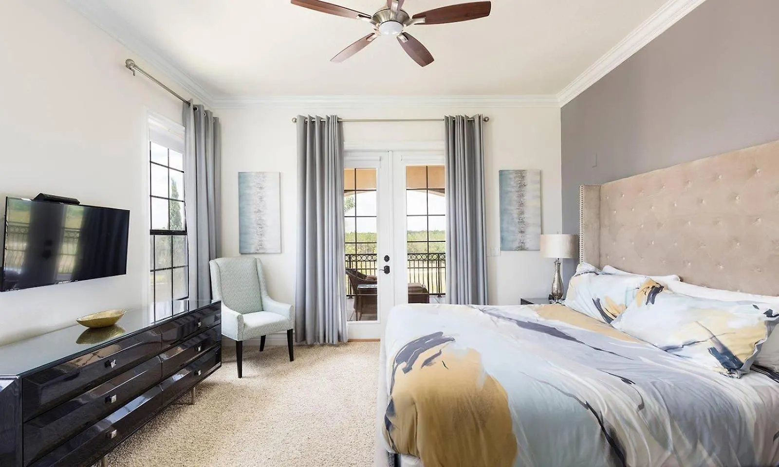 Nyaraló Upscale 7 Bdrm Oasis With Theater At Reunion