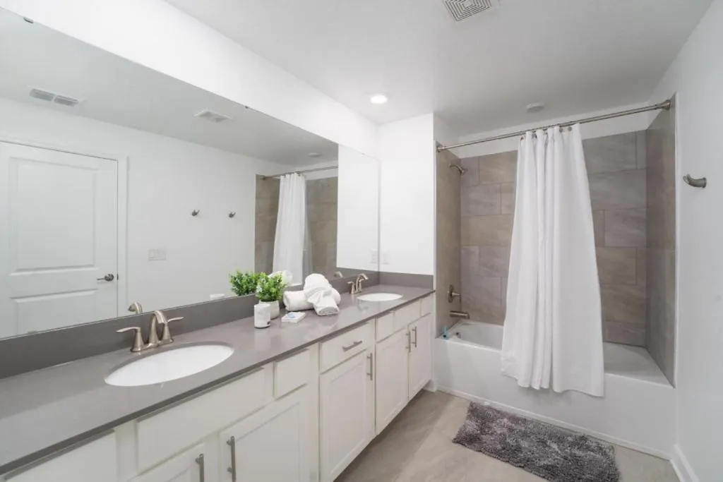 Brand New Luxury 5 Bedroom Pool 272 펜션