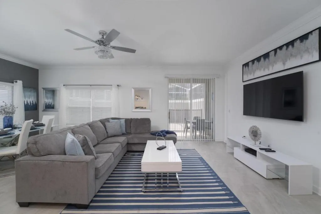 펜션 Brand New Luxury 5 Bedroom Pool 272 *