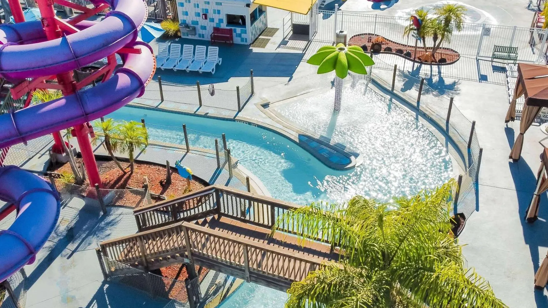 Hotel Ramada By Wyndham Flamingo Water Park Kissimmee