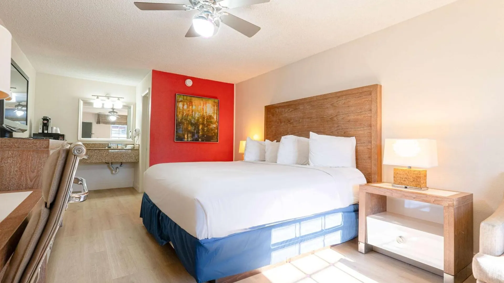 Hotel Ramada By Wyndham Flamingo Water Park