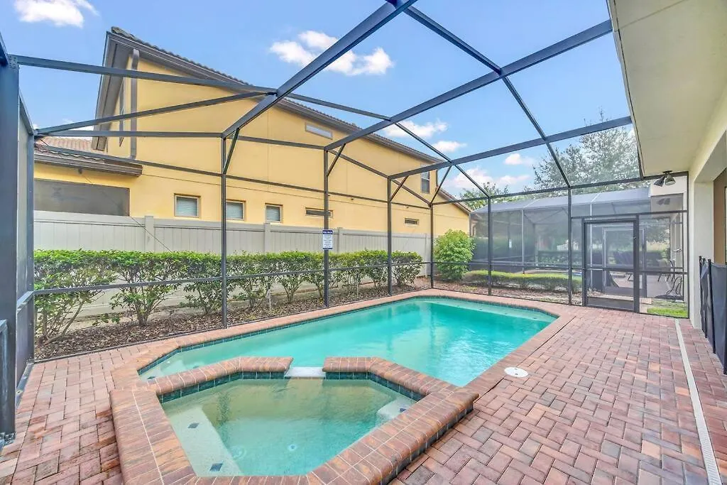 Modern - 6 Bedrooms With Private Pool & 10 Minutes To 基西米