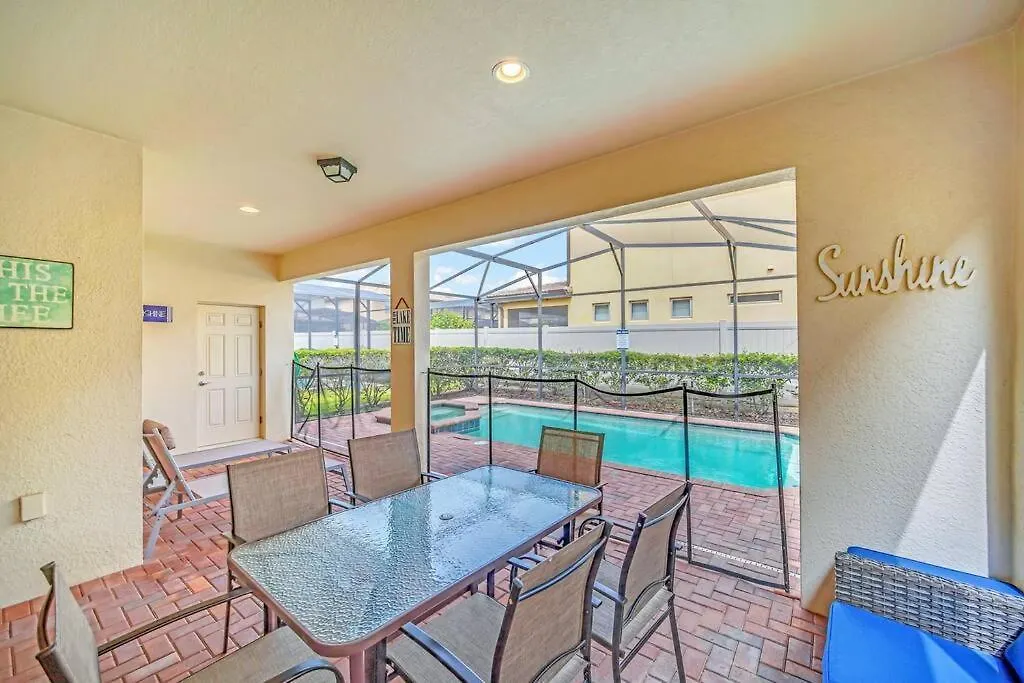 Modern - 6 Bedrooms With Private Pool & 10 Minutes To 别墅