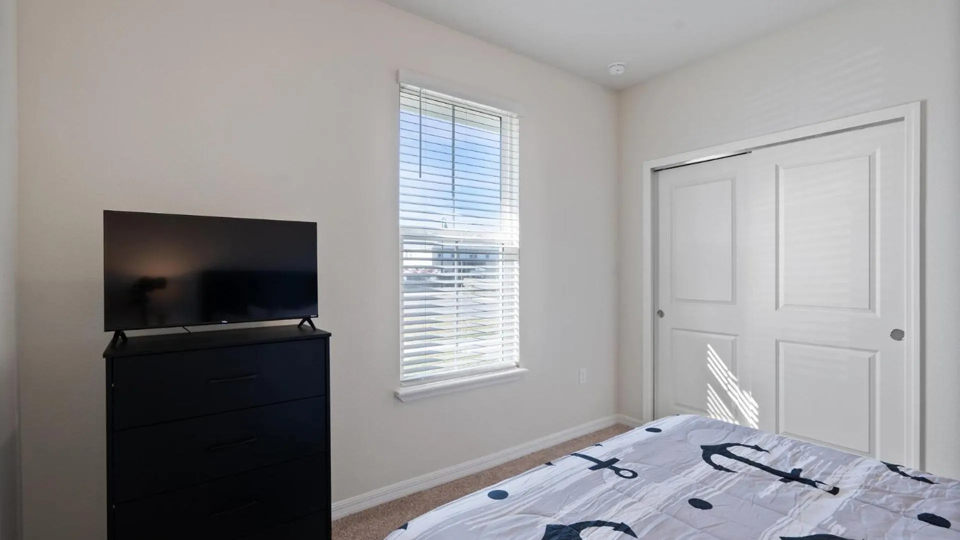 1232 Blue Island Holiday home *