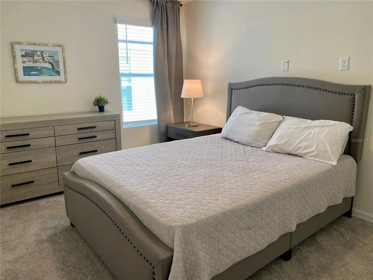 Exquisite Luxury With Pool Retreat - Solara - 8949 *