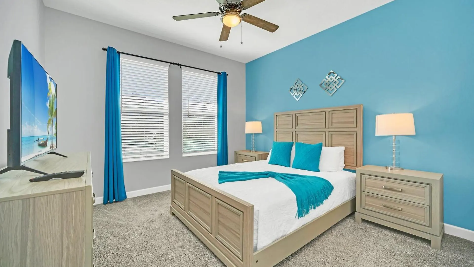 Spotless 6 Bedroom - Storey - Hot Tub - Free Water Park - 15 Mins To Hébergement de vacances Kissimmee