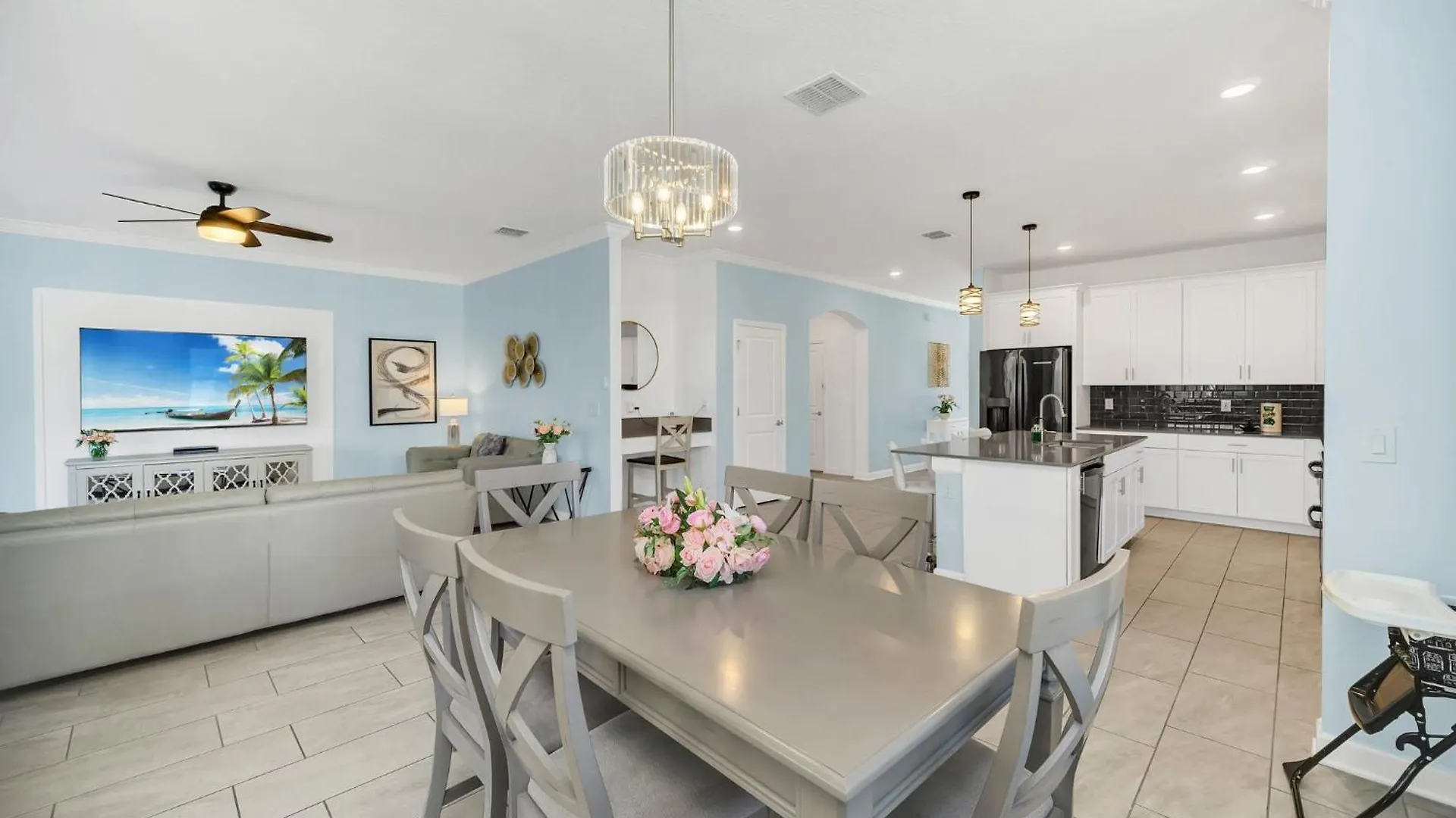 Hébergement de vacances Spotless 6 Bedroom - Storey - Hot Tub - Free Water Park - 15 Mins To Kissimmee