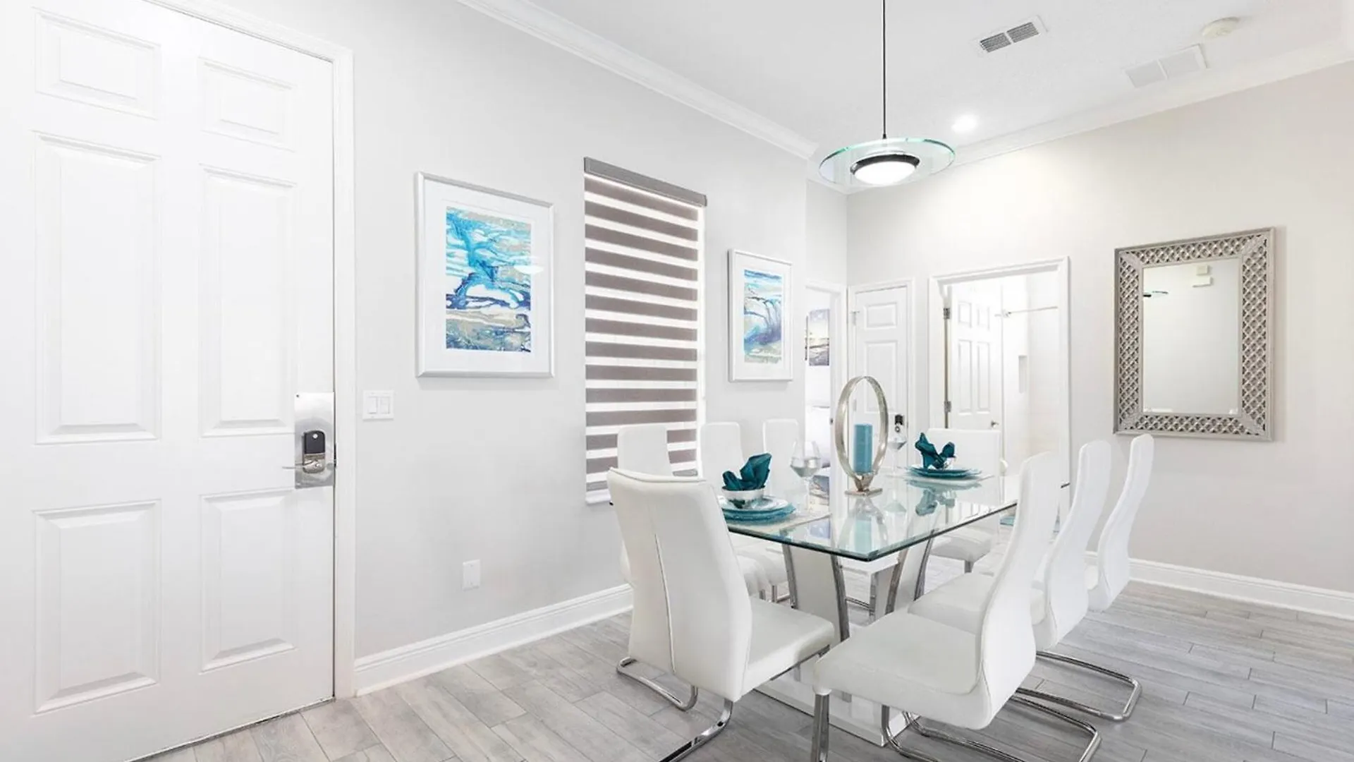 Luxury Contemporary Style On Reunion Reunion 1023 Villa *